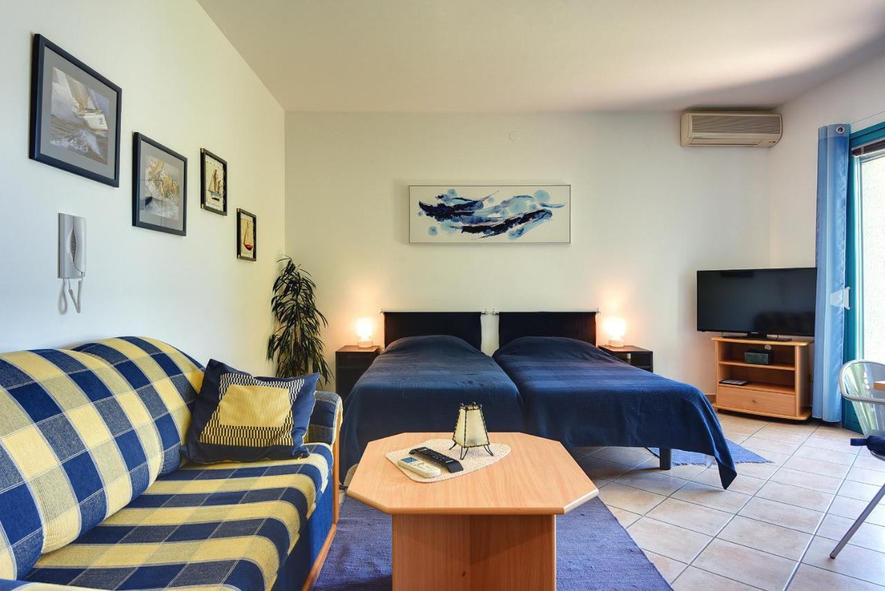 Apartments Villa Ana Medulin Kültér fotó